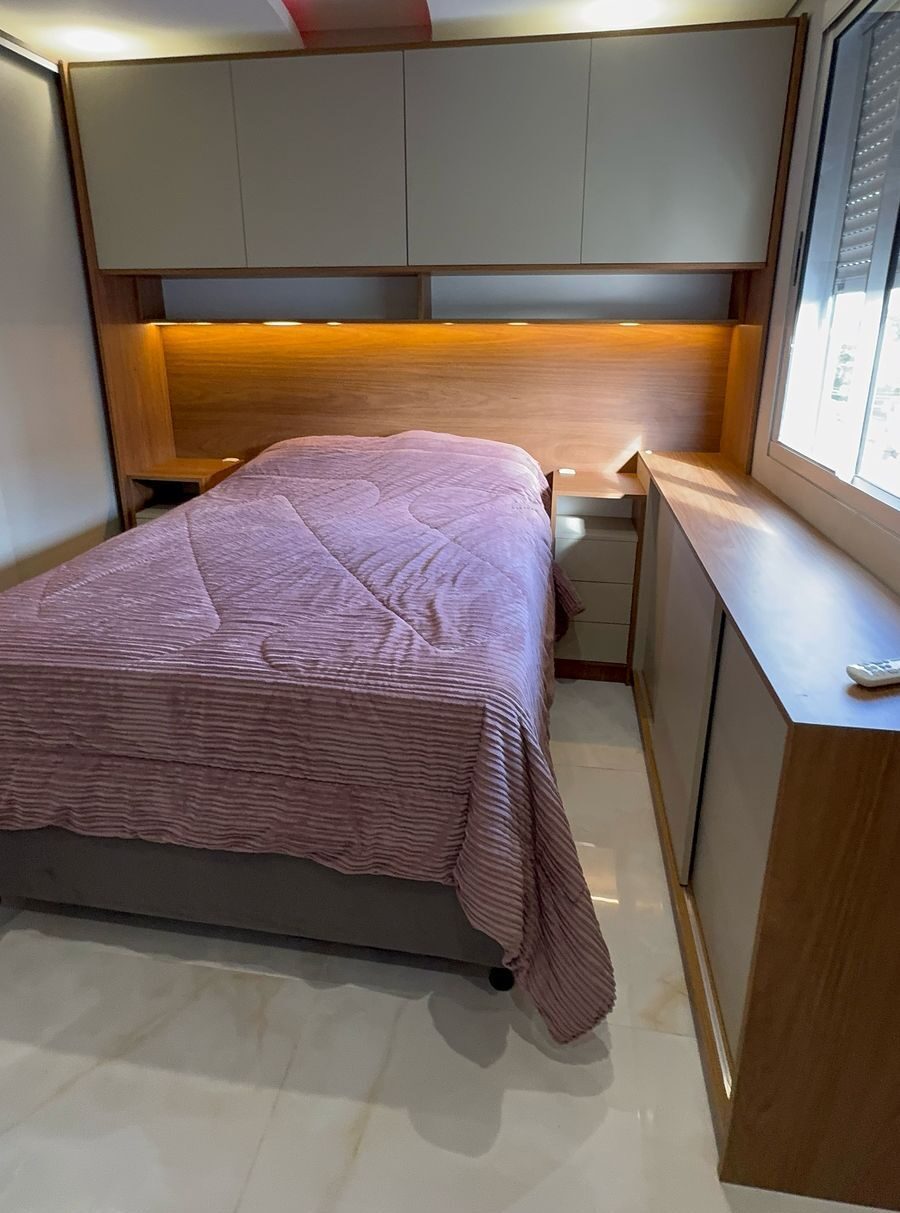 rc cia dos moveis quarto